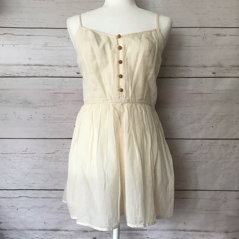 UO button romper NWOT